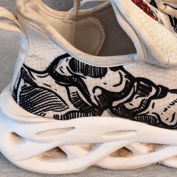 Mens Gothic Skull Rose & Skeleton Sneakers, Heavy Metal Runners Size 11, EUR 45 - Picture 3 of 6